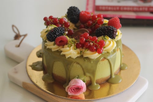 تشيزكيك الفستق صغير