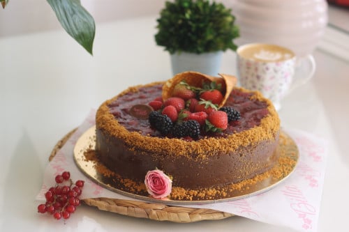 تشيزكيك فراولة وسط