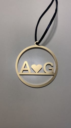 تعليقة سيارة باسمك