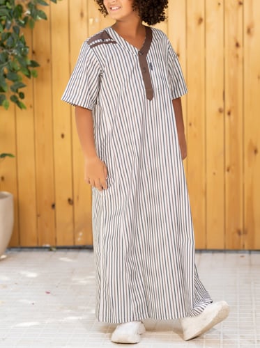 ثوب ولادي قرنفل 23 ( قطن 65 % )