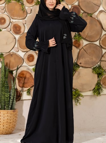 داليا 43 عباية النخلة مع قفلة طقطق