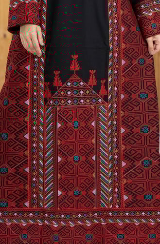 جلابية مطرزة حرير 2 ( قطن 65%)