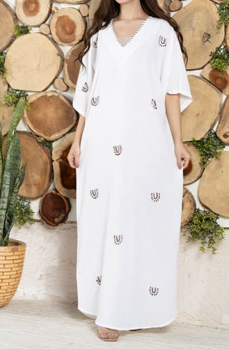 نسمة 14 جلابية تطريز يدوي أبيض ( قطن 100%)