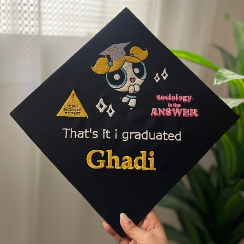 قبعة تخرج ببلز