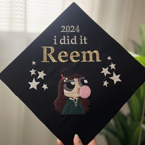 قبعة تخرج صديقات #2