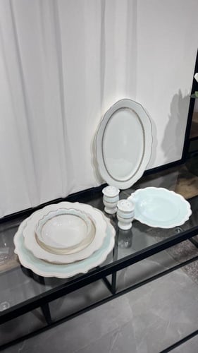 طقم سفرة 28قطعة ل 6اشخاص