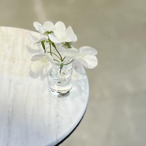 فازة ورد منسق