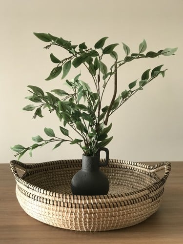 مزهرية نوماس