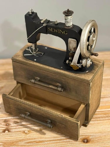 ديكور ماكينة خياطة حديد انتك