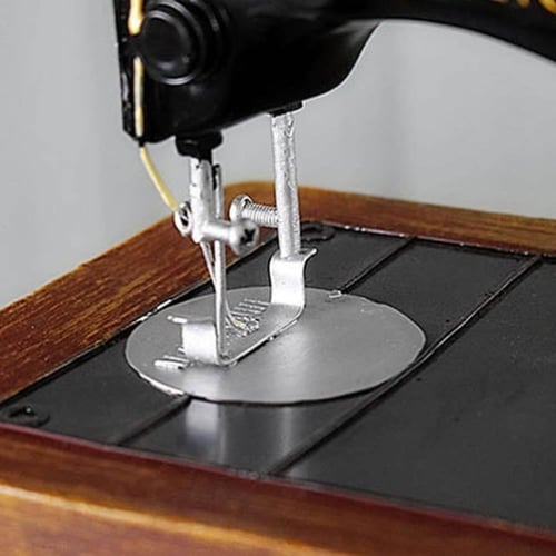 ديكور ماكينة خياطة حديد انتك