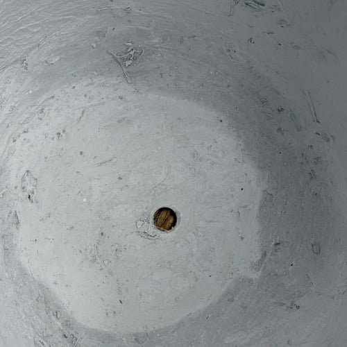 ‏حوض فخار كبير