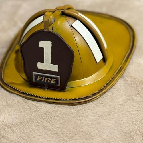 ديكور خوذة اطفاء