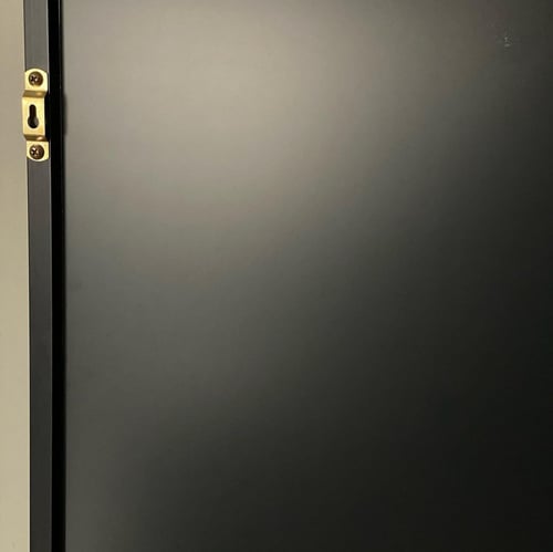 مرايا طويلة ارضية اسود