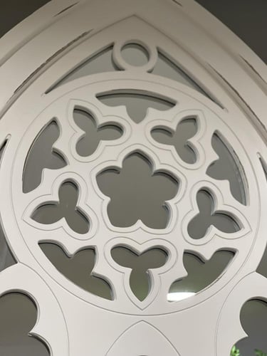 مرايا جدارية خشب