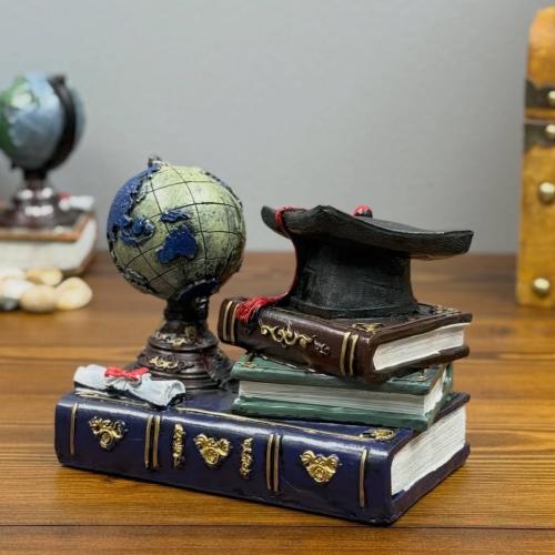 ديكور كتاب وكرة أرضية سيراميك
