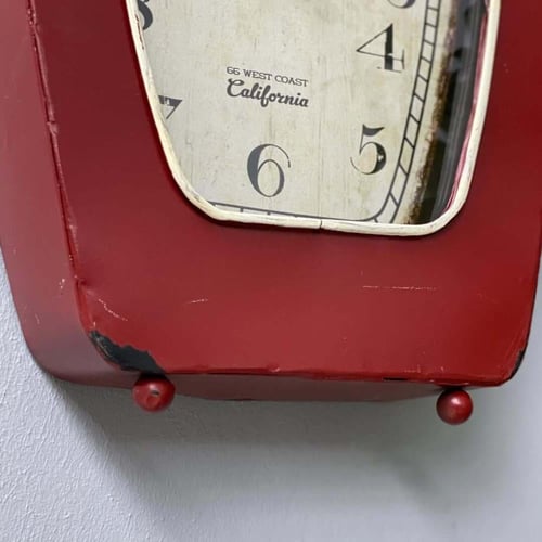 ساعة جدارية MOTO