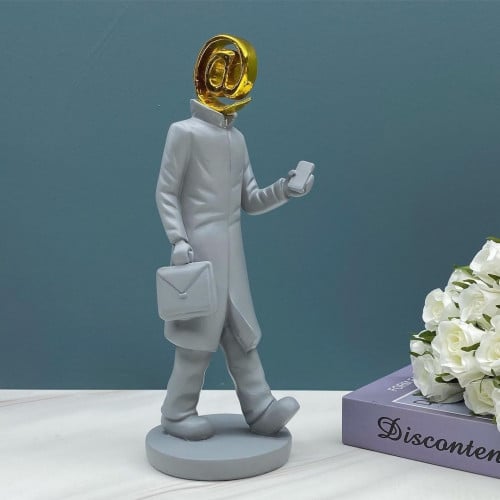 ديكور مجسم ايميل