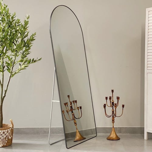 مرايا طويلة ارضية اسود