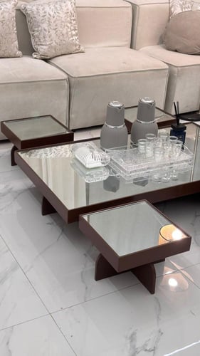 طقم طاولات أرضي فاخر يجمع بين العملية والأناقة