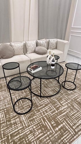 طقم طاولات ضيافة 5 قطع بسطح زجاج أسود فاخر