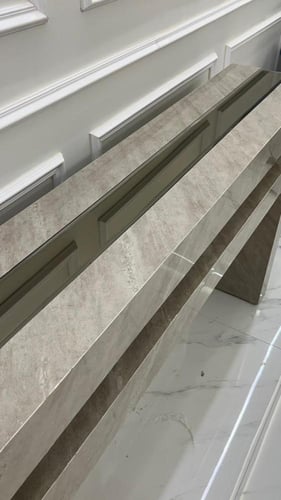 كونسول مدخل عصري بسطح زجاج مرايا