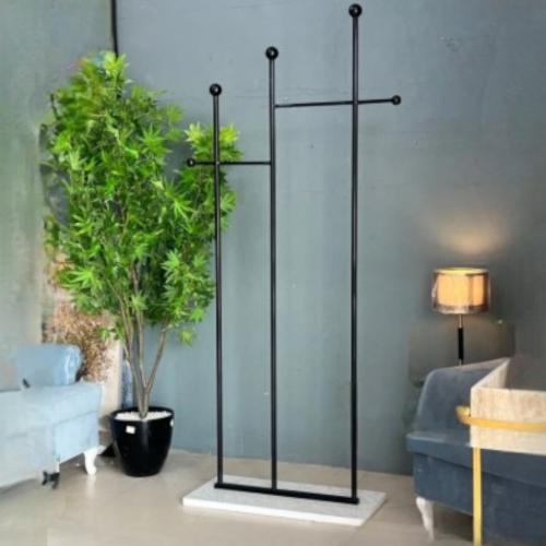 علاق عبايات حديد