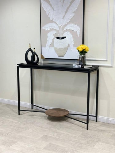 مدخل بسطح زجاج تحت قشرة جوز