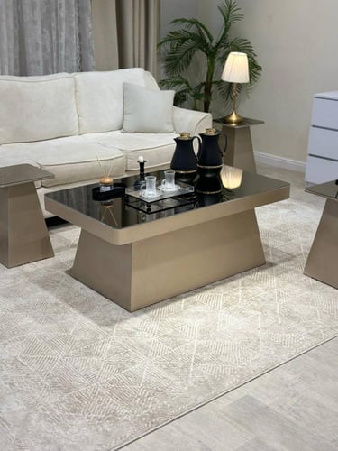 طقم طاولة ضيافة كنب مع 4 طاولات خدمة