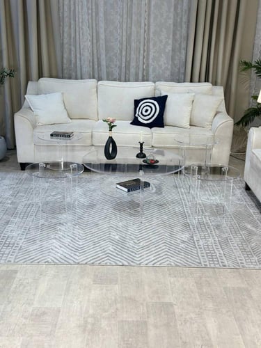 "طقم طاولات أكريليك شفاف