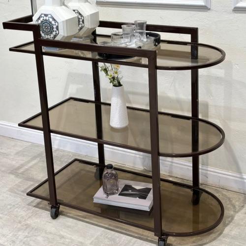 عربية تقديم لون بني بيضاوي الشكل