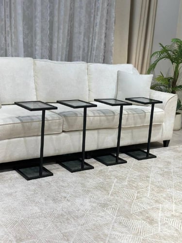 طقم طاولات خدمة اسود– 4 قطع بلمسة فاخرة