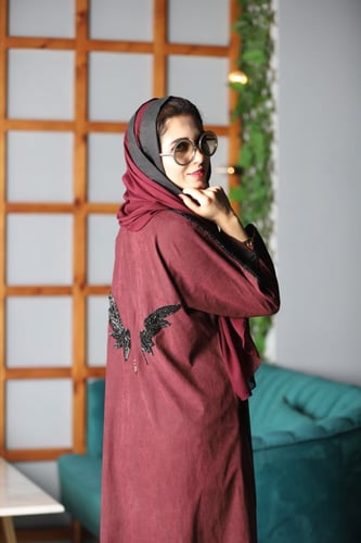 عباية الجناح حرير شامواه ( بلونين )