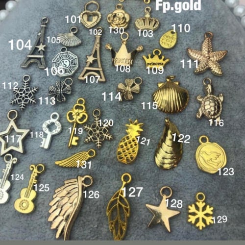 بروش الخرزه الزرقاء يمكن تغيير الفصوص مرفق صوره لل...