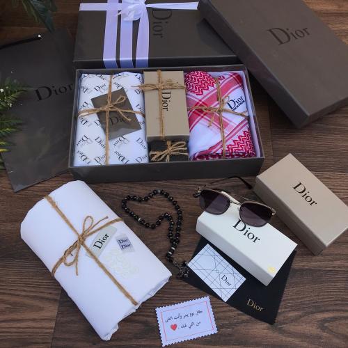 بكج ملكي ديور(DIOR) المميز