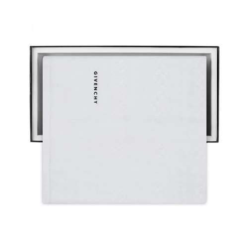 الطقم الملكي جفنشي