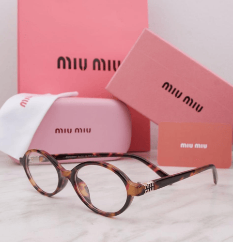 نظارة MIU MIU الحصريه