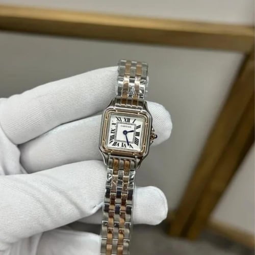 ساعة كارتير بانثر نسائي