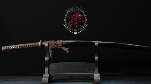 كتانا الأبنوس