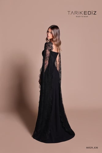 طارق ايديز فستان كريب مكسي بأكمام دانتيل منسدلة