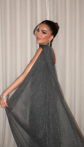 طارق ايديز فستان كاميليا بكورسيه و شال علوي