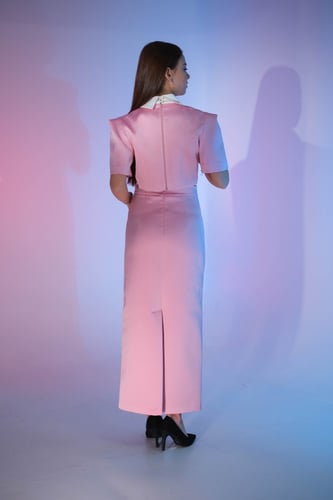 BIRGUL طقم ماكسي حرير ساتان مطرز بالأحجار