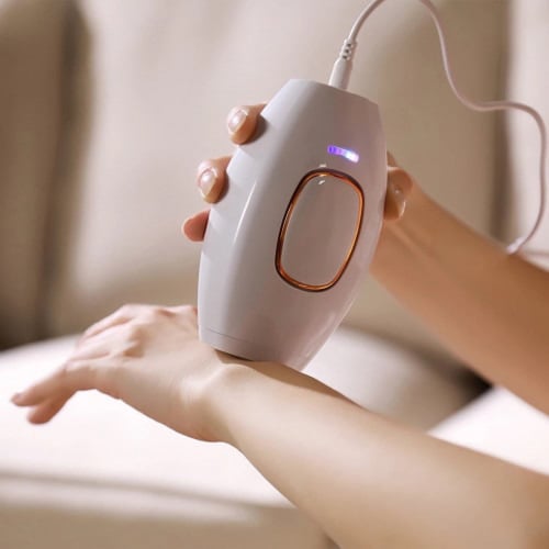 ليزر IPL بالتبريد