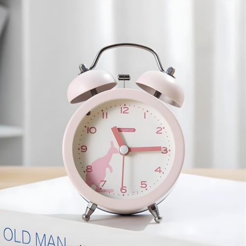 ساعه منبه مزدوجة الجرس.