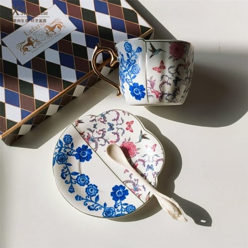 أكواب ديور.