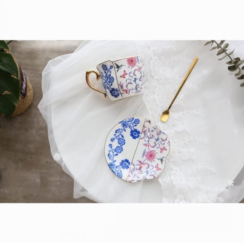 أكواب ديور.