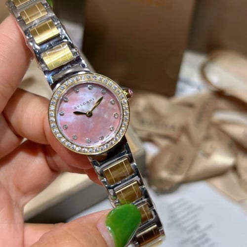 ساعه بولغري نسائي