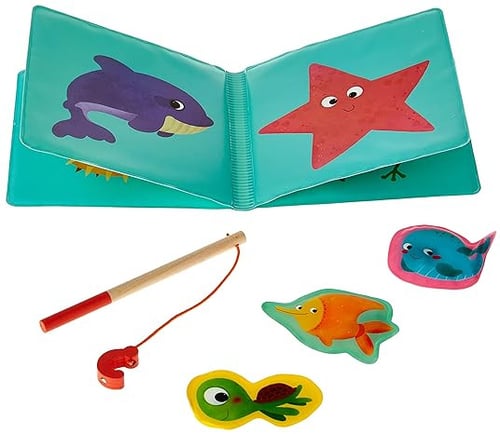 Whale (Bathtime and Fishing Fun): Green box (cover...