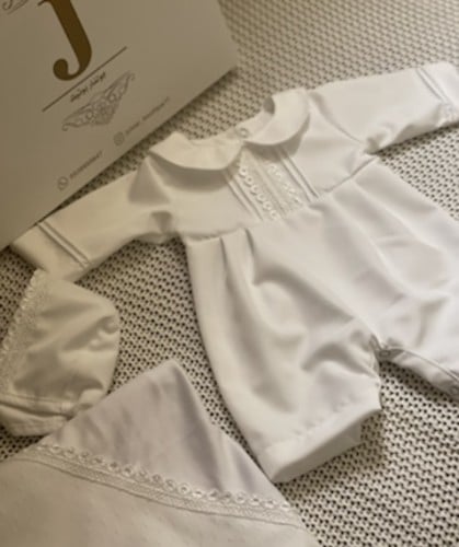 طقم مكون من ٣ قطع