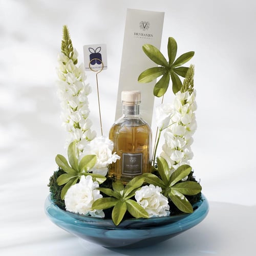 عطر وزهر | عبير لا يُنسى من Dr.Vranjes