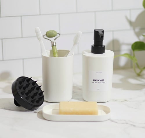 عيدية لحظات نظيفة | Clean Moments (التغليف البيج)